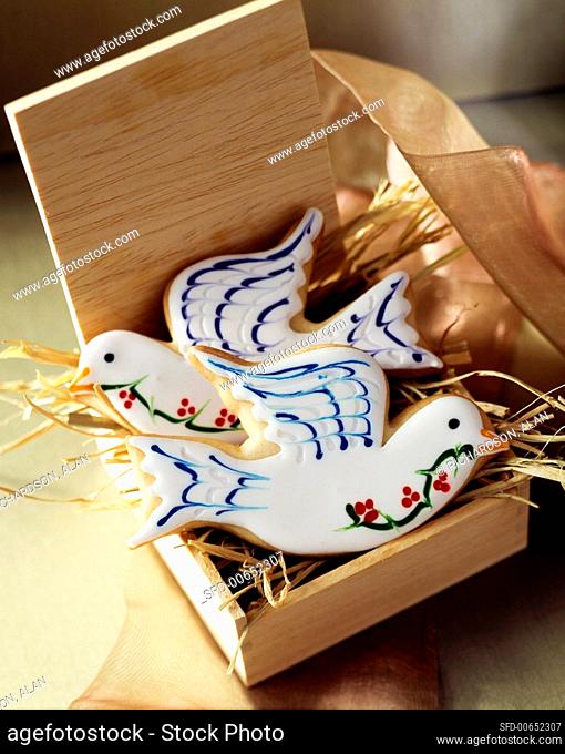 Biscuits in shape of doves to give as a gift