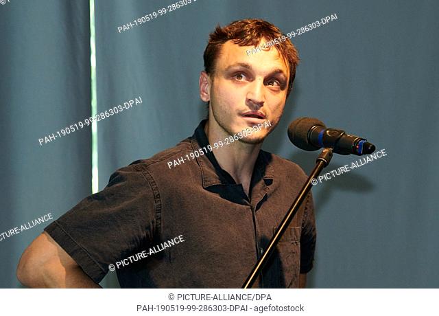 19 May 2019, Berlin: Franz Rogowski, German actor, gives the laudatory speech at the Alfred Kerr Actor Award ceremony. The prize went to the Austrian actor...