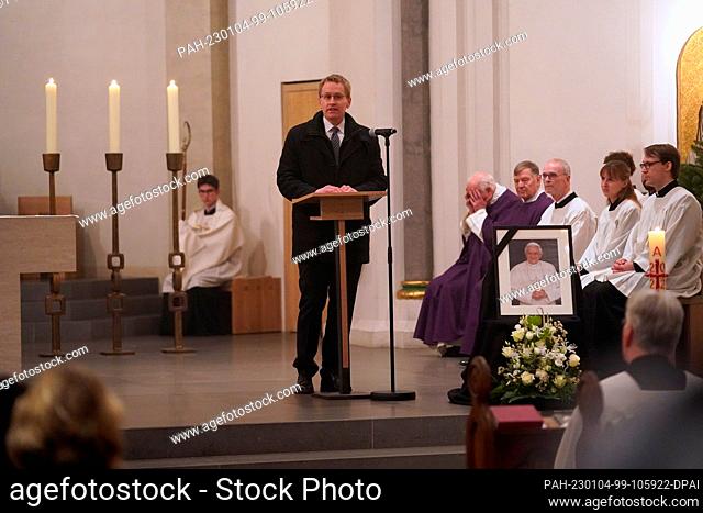 04 January 2023, Hamburg: Daniel Günther (CDU), Minister President of Schleswig-Holstein, speaks during a pontifical requiem for the late Pope Benedict XVI in...
