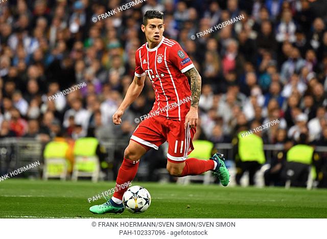 James RODRIGUEZ (Bayern Munich), Action, Single Action, Single Image, Cut Out, Full Body, Whole Figure. Football Champions League, semi-finals