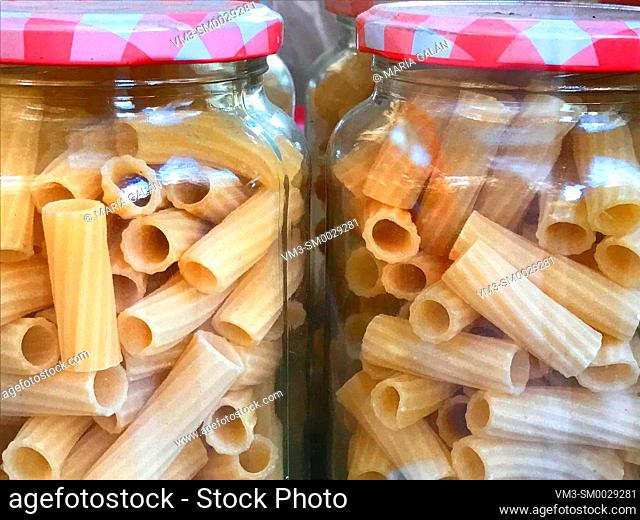 Two jars with macaroni