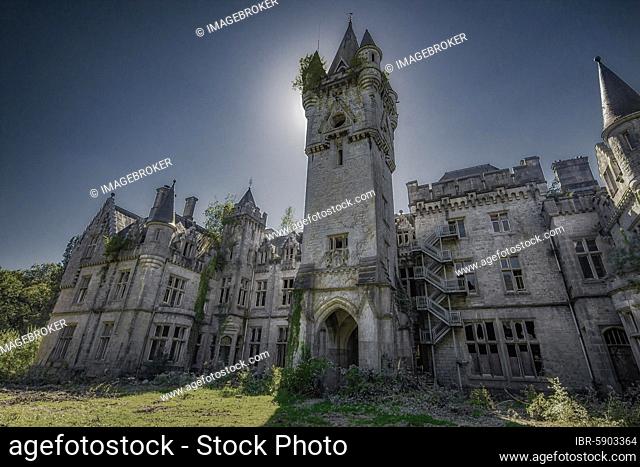 Lost Place, ruined castle, Château Miranda or Château de Noisy, near Celles, province of Namur, Belgium, Europe