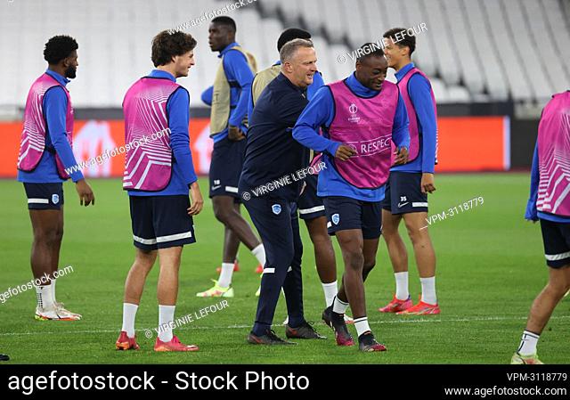 Genk's head coach John van den Brom pictured during a training session of Belgian soccer team KRC Genk, Wednesday 20 October 2021, in London, England