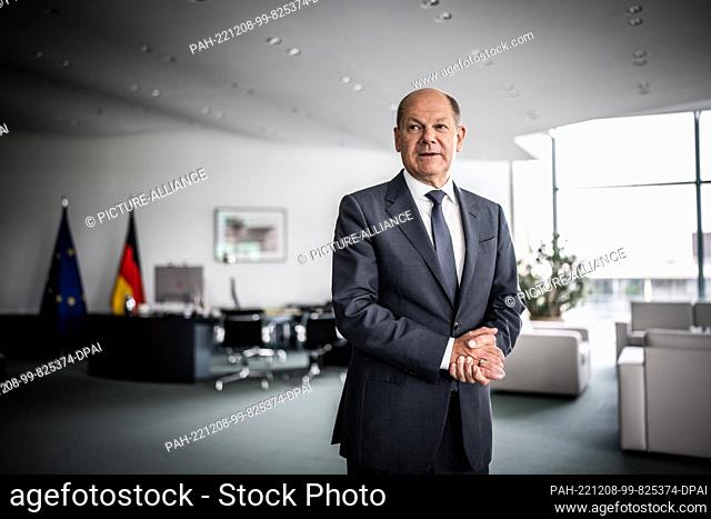 FILED - 17 June 2022, Berlin: Chancellor Olaf Scholz (SPD), photographed during an interview with dpa Deutsche Presse-Agentur GmbH in his office in the Federal...