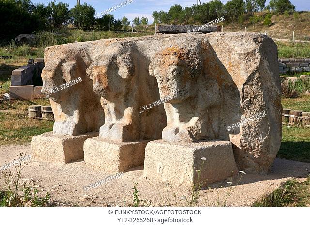 Statues of bulls and Eflatun P?nar ( Eflatunp?nar) Ancient Hittite relief sculpture monument and sacred pool, and its Hittite relief scultures of Hittite gods