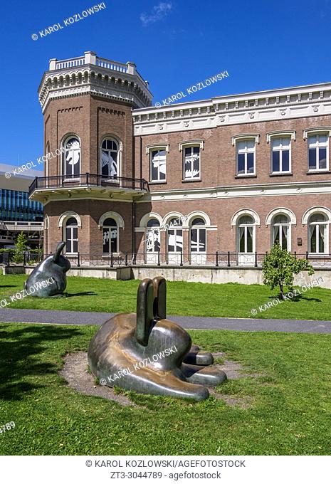 Rabbits in front of the Natural History Museum, Rotterdam, South Holland, The Netherlands