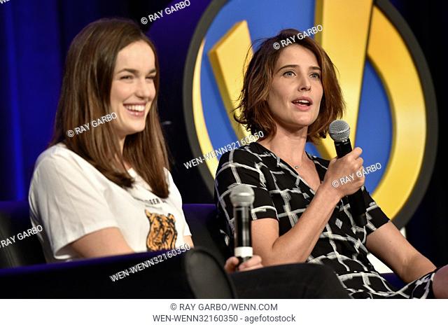 Wizard World Chicago Comic-Con at Donald E. Stephens Convention Center in Rosemont, Illinois. Featuring: Elizabeth Henstridge, Cobie Smulders Where: Rosemont