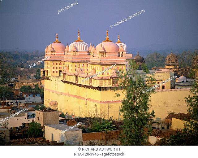 Ram Raja Temple 20km south of Jhansi, Madhya Pradesh state, India, Asia
