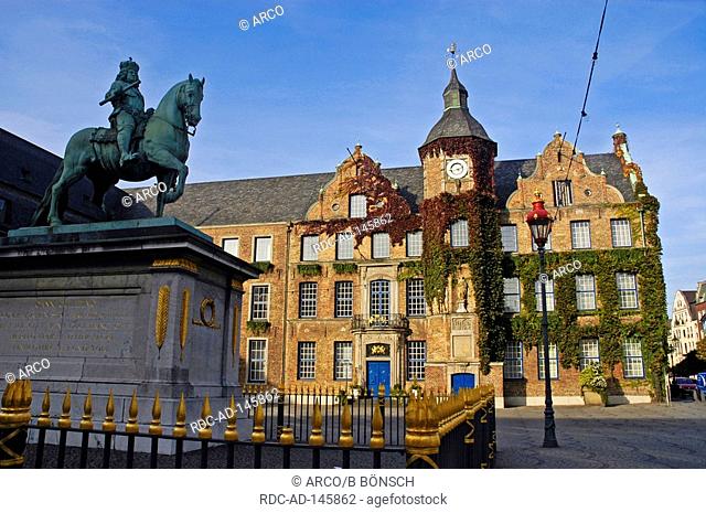 Jan Wellem memorial in front of town hall Dusseldorf North Rhine-Westphalia Germany Düsseldorf equestrian statue