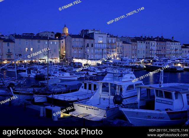 France, Cote d'Azur, St Tropez, luxury cruisers in quai Jean-Jaures at night