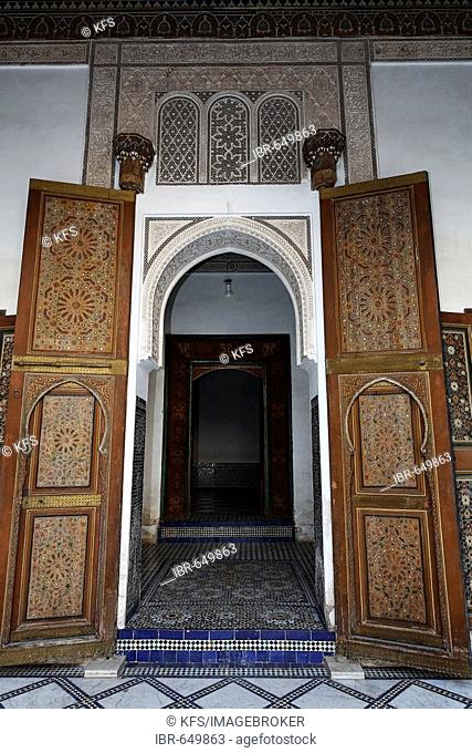 Entrance to the reception hall of the sultan, Palais de la Bahia, Medina, Marrakech, Morocco, Africa