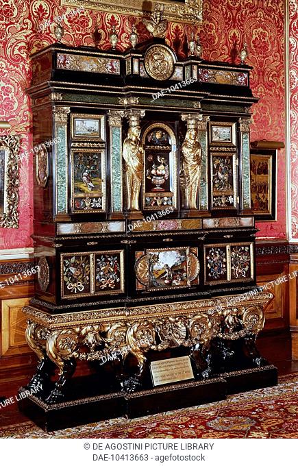 Mahogany cabinet with bronze and semi-precious stone decoration, 1681-1683, by Domenico Cucci (ca 1635-1704 or 1705) at the Manufacture des Gobelins