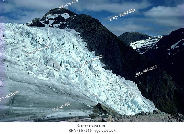 Jostedalsbreen Glacier, Fjaerland, Norway, Scandinavia, Europe
