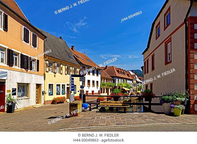 River, Queich, house lines, street view, Annweiler in the Trifels Germany