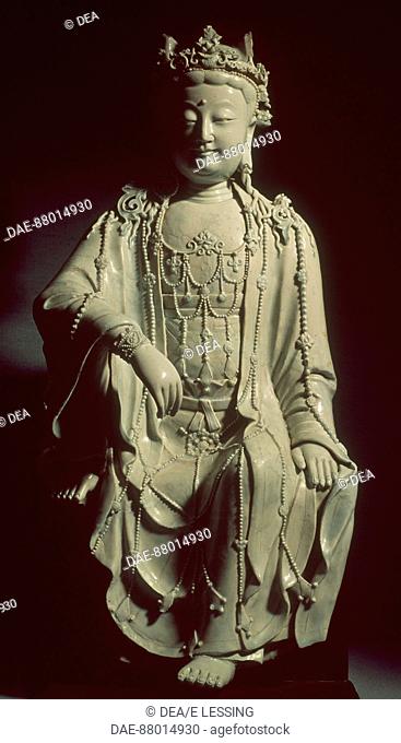 Avalokitesvara, Bodhisattva of great compassion, porcelain Ch'ing-pai covered in blue-clear paint from the Fua-Ting excavations in Beijing, 1955, China
