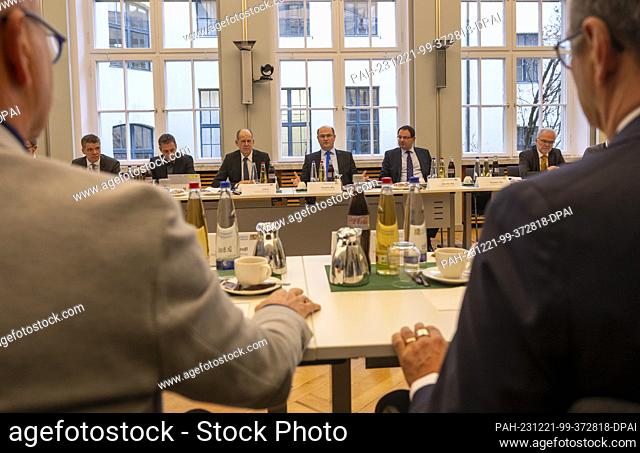 21 December 2023, Bavaria, Munich: Under the leadership of Albert Füracker, (M)(CSU) Minister of State for Finance and Home Affairs