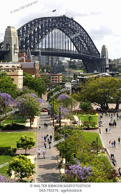 Australia - New South Wales (NSW) - Sydney: overhead view of Sydney Cove Walkway and Sydney Harbour Bridge