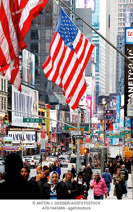 Streetscene , american flag , new york city