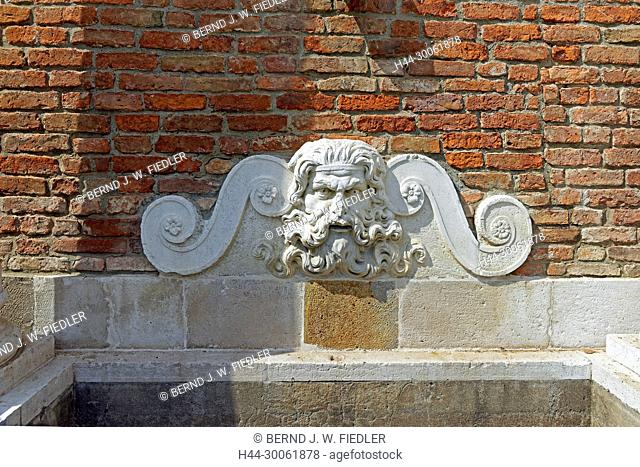 Europe, Italy, Veneto Veneto, Chioggia, Piazzale Perotolo, well, historically, wells, buildings, place of interest, tourism, places, wall, art, detail