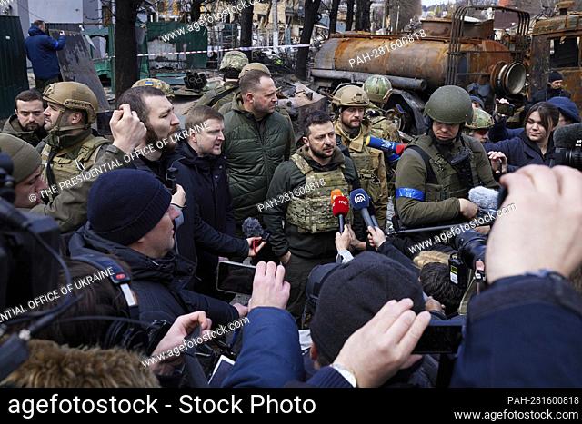war in Ukraine. President Volodymyr SELENSKYJ (ZELENSKYY) visits the city of Bucha in front of the goalen of Kiev on April 4th