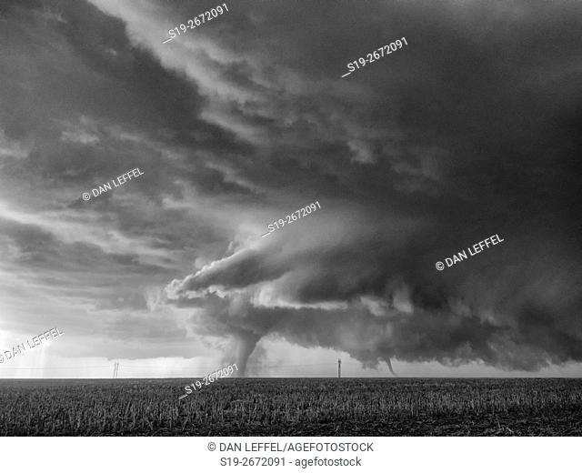 Tornado Near Dodge City Kansas