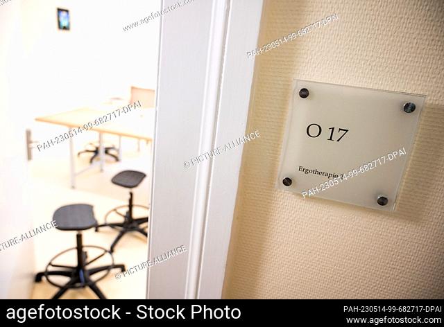 PRODUCTION - 10 May 2023, Hamburg: A sign reading ""Ergotherapy"" hangs on a group room in the psychiatric clinic of the Asklepios Klinik Nord / Ochsenzoll in...