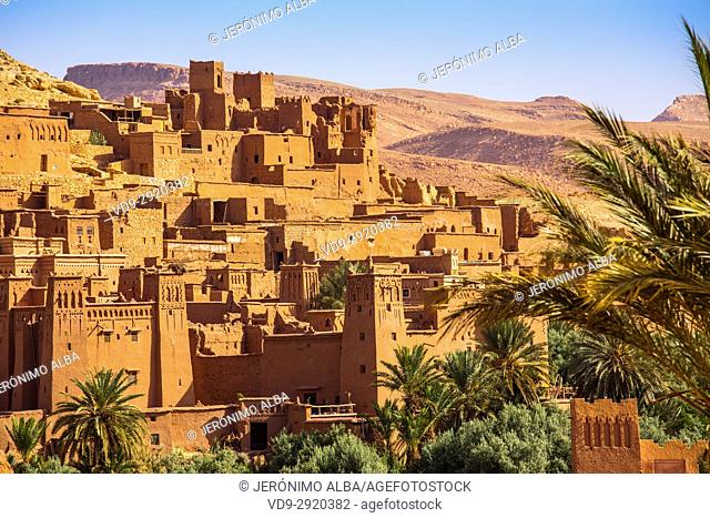 Ksar Ait Benhaddou, old Berber adobe-brick village or kasbah, Ouarzazate Province. UNESCO World Heritage Site. Morocco, Maghreb North Africa