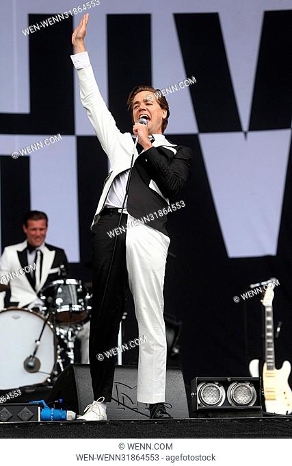 The Hives perform at BST Featuring: The Hives, Howlin' Pelle Almqvist Where: London, United Kingdom When: 01 Jul 2017 Credit: WENN.com