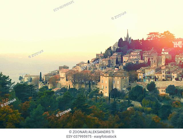Picturesque village of Bonnieux. Provence-Alpes-Cote d'Azur region in southeastern France