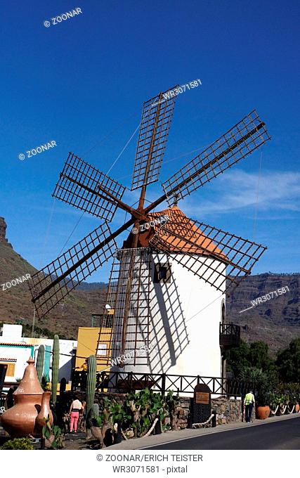 historic windmill Molino de Viento