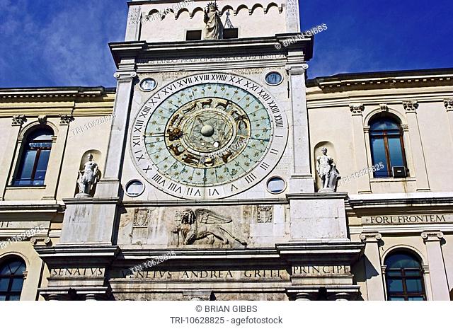 Palazzo Del Capitanio Clock Tower Plazza Dei Signori Perugia Italy