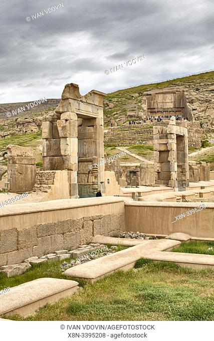 Ruins of the Tachara, Palace of Darius the Great, Persepolis, ceremonial capital of Achaemenid Empire, Fars Province, Iran