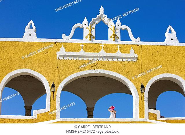 Mexico, Yucatan State, Izamal, the yellow town, Franciscan Convent of San Antonio de Padua Saint Anthony of Padua