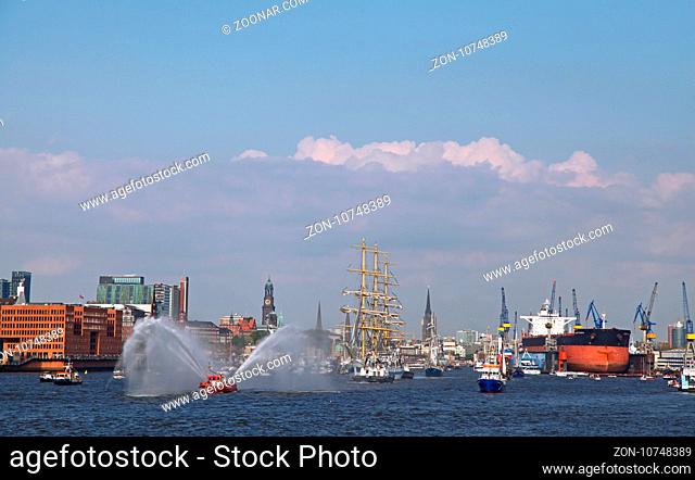 Impressions of the 828th Birthday of the Port of Hamburg 2017, last day, Germany