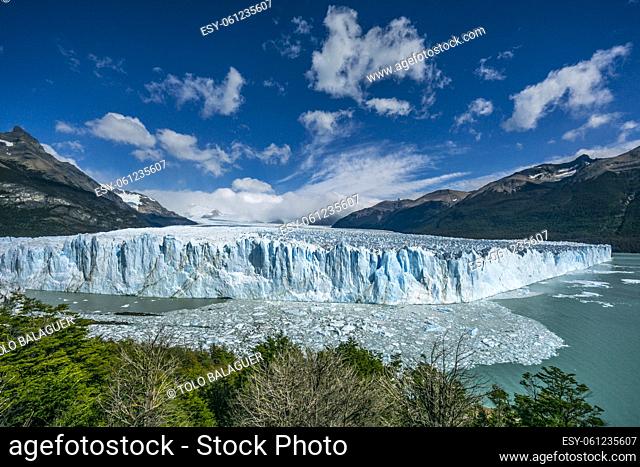 glaciar Perito Moreno , Parque Nacional Los Glaciares, departamento Lago Argentino, provincia de Santa Cruz, republica Argentina, Patagonia, cono sur