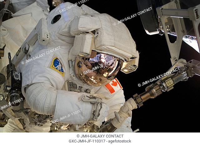 Astronaut Dave Williams, STS-118 mission specialist representing the Canadian Space Agency, participates in the mission's second planned session of...
