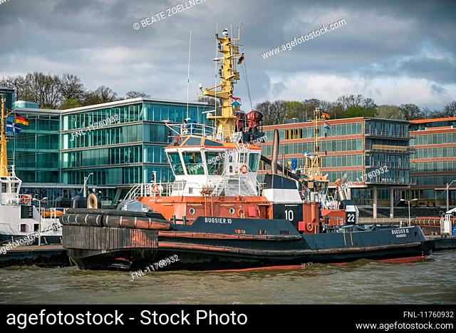 Tugboat in harbour, Neumuehlen, Hamburg, Germany, Europe