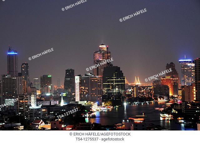 View of the center of Bangkok by night