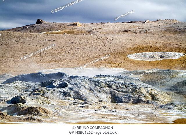 GEOTHERMAL ZONE OF NAMAFJALL, VOLCANIC BULGE NEAR LAKE MYVATN, IN THE VOLCANIC SYSTEM OF KRAFLA, A VAST AND SANDY ZONE COLOURED BY SULFUR AND DEPOSITS OF...