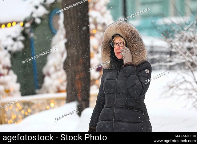 RUSSIA, MOSCOW - DECEMBER 10, 2023: A woman walks in Tverskoi Boulevard. Sofya Sandurskaya/TASS