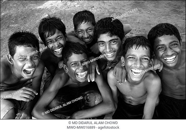 A group of children Chittagong, Bangladesh May 30, 2008