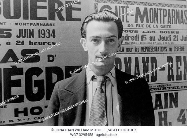 FRANCE Paris -- 16 Jun 1934 - Portrait of the young surrealist Spanish artist Salvador Dali -- Picture by Carl van Vechten/Atlas Photo Archive