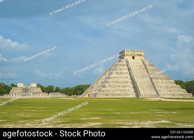 Great photo of the pyramid of Chichen Itza, Mayan civilization, one of the most visited archaeological sites in Mexico. About 1