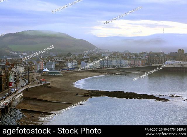 23 January 2020, United Kingdom, Aberystwyth: Aberystwyth is a Welsh seaside resort. But the locals often call their town at the Irish Sea only ""Aber""