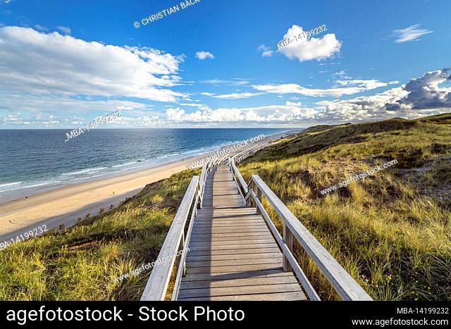Boardwalk to the beach of Wenningstedt, Sylt Island, Schleswig-Holstein, Germany