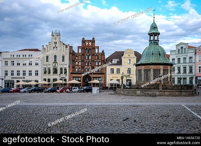Renovated Old Town, Market Square, Wismar, Mecklenburg-Western Pomerania, Germany