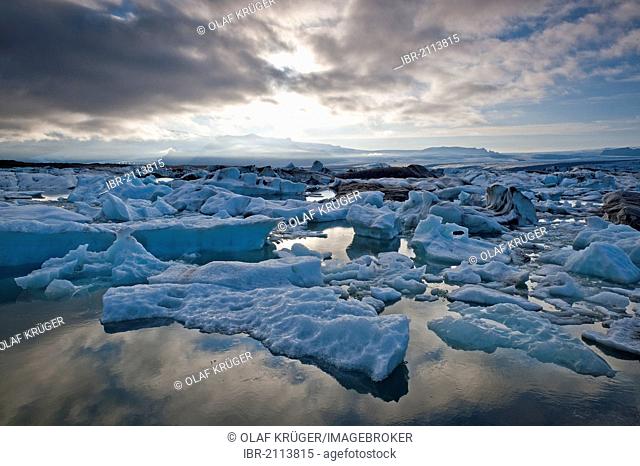 Ice, Joekulsárlón glacier lagoon, eastern Iceland, Europe
