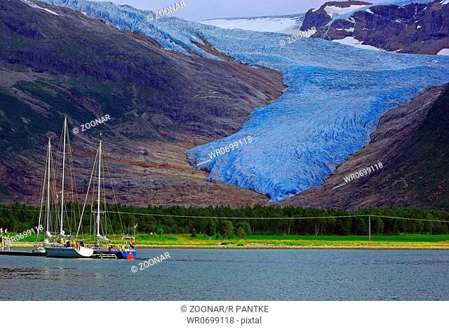 the glacier svartisen