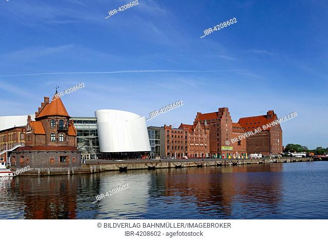 Ozeaneum, Oceanographic Museum next to old warehouses, Stralsund, Mecklenburg-Western Pomerania, Germany