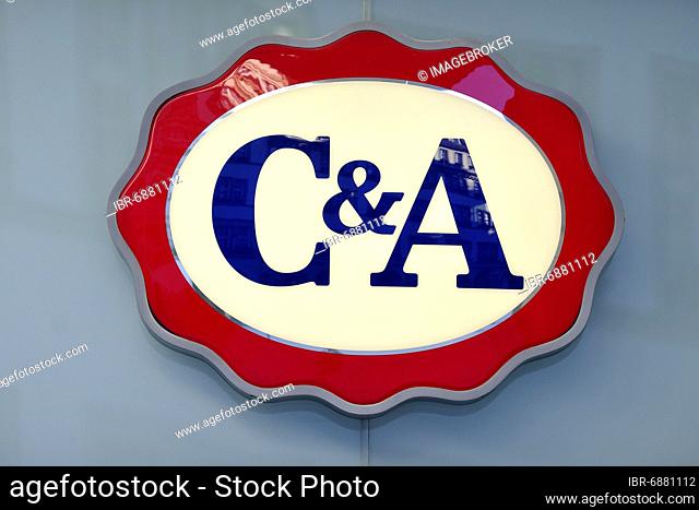 C&A, logo, clothing company, Kaufingerstraße shop, Munich, Bavaria, Germany, Europe